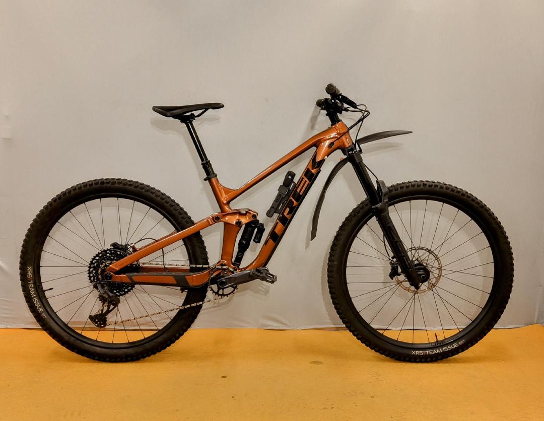 Trek Slash 8